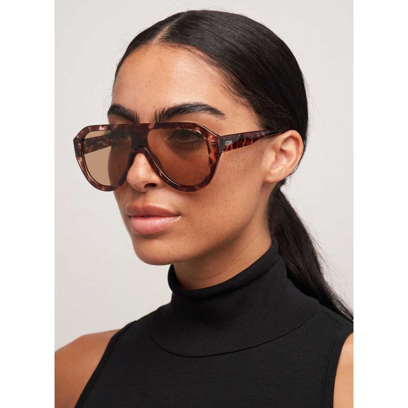 Otra Cameron Sunglasses image number 3